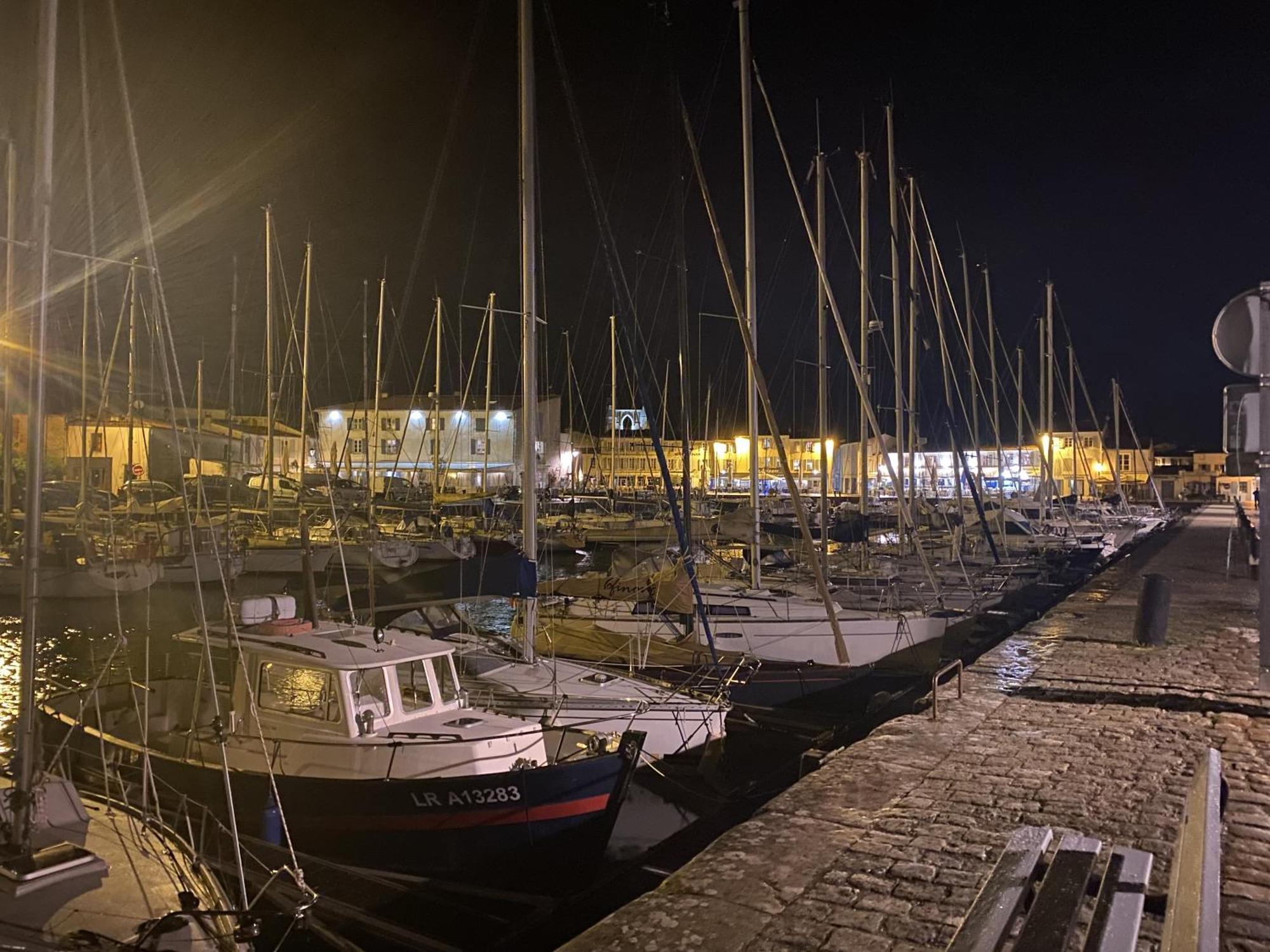 דירות Saint-Martin-de-Ré Les Remparts מראה חיצוני תמונה