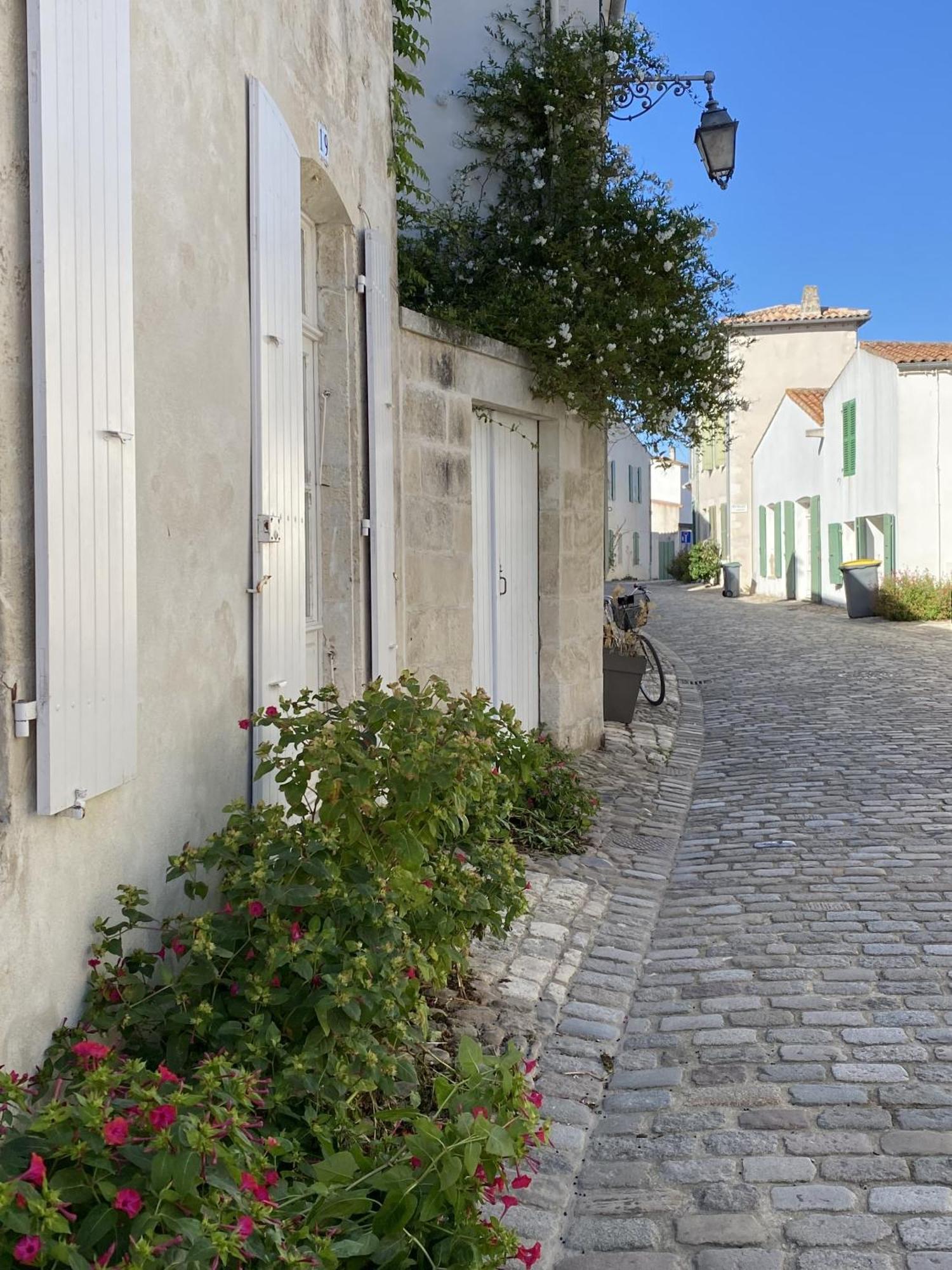 דירות Saint-Martin-de-Ré Les Remparts מראה חיצוני תמונה